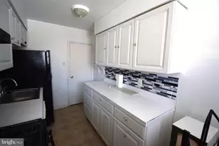 6145 N Warnock St, Philadelphia, PA 19141 - Photo 10