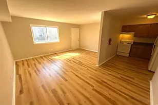 573 Allengrove St, Philadelphia, PA 19120 - Photo 6