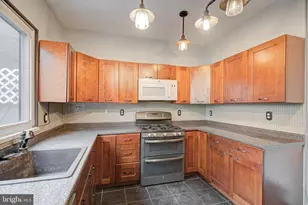 941 N 4th St, Philadelphia, PA 19123 - Photo 36