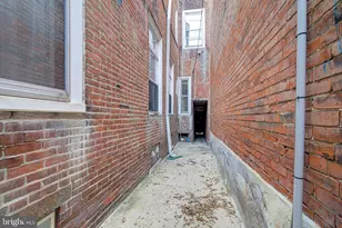 941 N 4th St, Philadelphia, PA 19123 - Photo 38