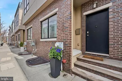 1329 N Howard Street, Philadelphia, PA 19122 - Photo 1