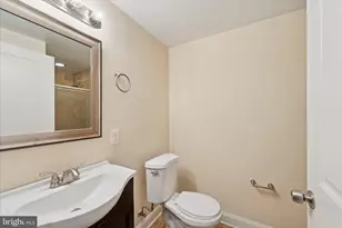 1421 N 18th St, Philadelphia, PA 19121 - Photo 10