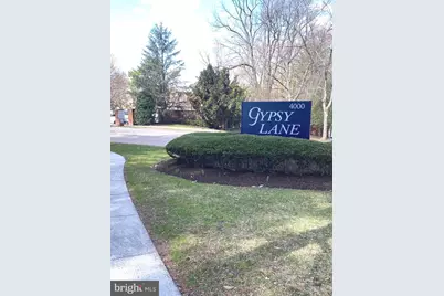 4000 Gypsy Lane #520, Philadelphia, PA 19129 - Photo 2