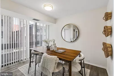 1326 Spruce Street #703, Philadelphia, PA 19107 - Photo 6