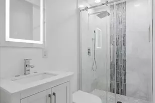 917 E Wadsworth Ave, Philadelphia, PA 19150 - Photo 16