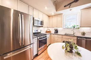 813 N Newkirk St, Philadelphia, PA 19130 - Photo 10