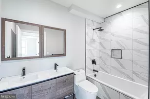 526 Brown St, Philadelphia, PA 19123 - Photo 18