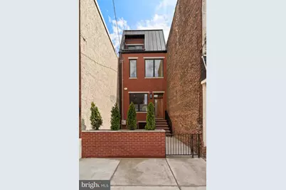 2121 E Sergeant Street, Philadelphia, PA 19125 - Photo 1