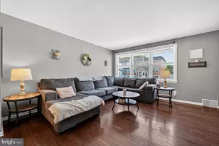 3657 N Hereford Ln, Philadelphia, PA 19114 - Photo 4