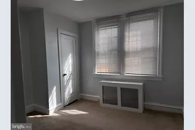 574 E Cheltenham Avenue, Philadelphia, PA 19120 - Photo 8