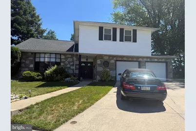 123 Almatt Drive, Philadelphia, PA 19115 - Photo 1