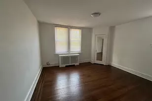 373 E Cliveden St, Philadelphia, PA 19119 - Photo 28