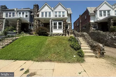 373 E Cliveden Street, Philadelphia, PA 19119 - Photo 2