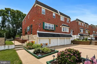 9916 S Canterbury Road, Philadelphia, PA 19114 - Photo 1