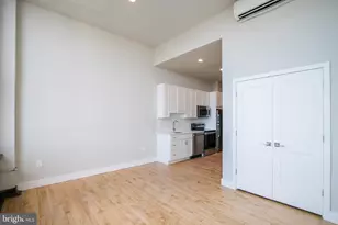 1300 S 19th St, Philadelphia, PA 19146 - Photo 2