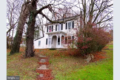 302 S Carlisle Street, New Bloomfield, PA 17068 - Photo 1