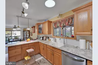 649 Wynonah Drive, Auburn, PA 17922 - Photo 16