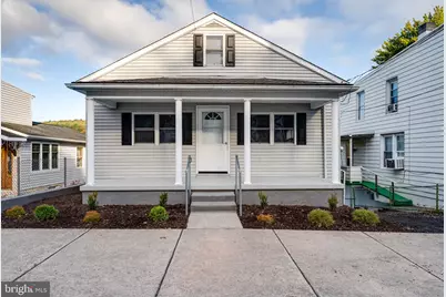 29 E Savory Street, Pottsville, PA 17901 - Photo 1
