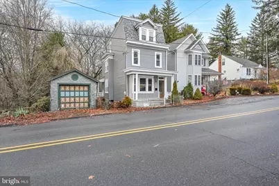935 N Centre Street, Pottsville, PA 17901 - Photo 1