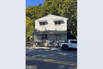 304 E Mahanoy Avenue, Girardville, PA 17935 - Photo 1