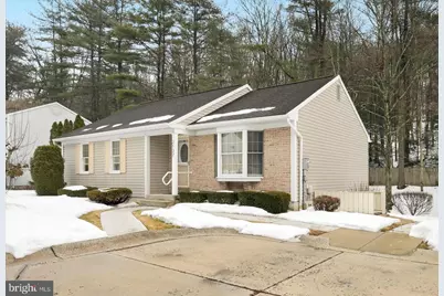 2137 S Woodglen Road, Pottsville, PA 17901 - Photo 1