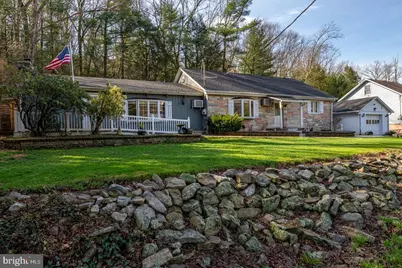 127 Molleystown Road, Pine Grove, PA 17963 - Photo 1