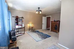 1130 W Norwegian St, Pottsville, PA 17901 - Photo 16