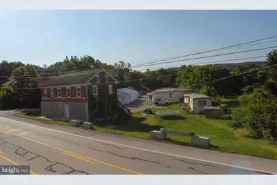 6824 W Lincoln Highway W, Thomasville, PA 17364 - Photo 1