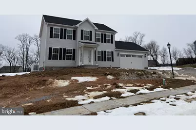 1501 Maple Lane #184, Hanover, PA 17331 - Photo 1