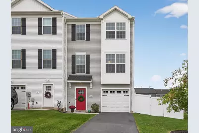 36 Overlook Drive, Hanover, PA 17331 - Photo 1