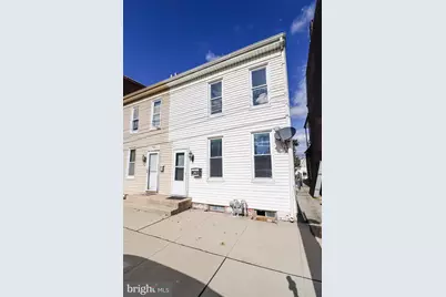 987 E Philadelphia Street, York, PA 17403 - Photo 1