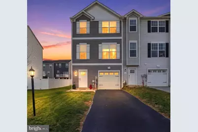 31 S Center Street, Hanover, PA 17331 - Photo 1