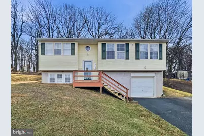 812 Chestnut Street, Delta, PA 17314 - Photo 1