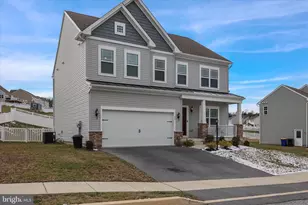 90 Thoroughbred Drive, York Haven, PA 17370 - Photo 2