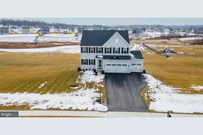 22 Winifred Drive, Hanover, PA 17331 - Photo 1