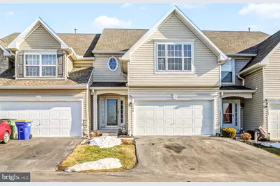 2255 W Slater Hill Lane W #76, York, PA 17406 - Photo 1