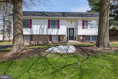 165 April Lane, Dallastown, PA 17313 - Photo 1
