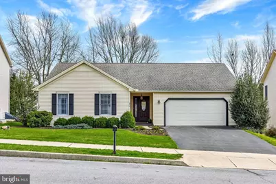 466 Chestnut Way, New Cumberland, PA 17070 - Photo 1