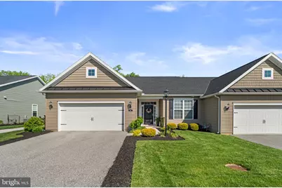 636 Cypress Drive #39, Hanover, PA 17331 - Photo 1