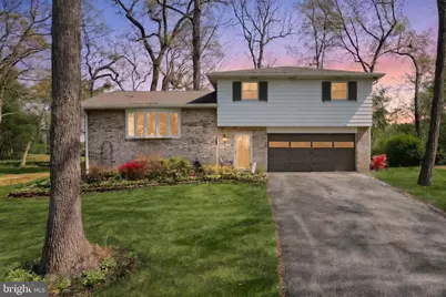 320 Holyoke Drive, York, PA 17402 - Photo 1
