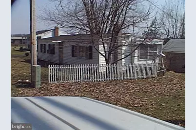 48 E Tolna Road, Shrewsbury, PA 17361 - Photo 1