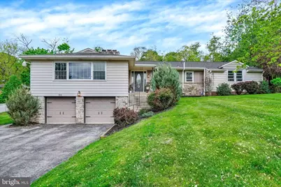 104 Woodland Drive, York, PA 17403 - Photo 1