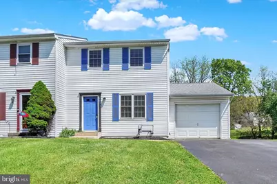 1911 Pin Oak Drive #4, York, PA 17402 - Photo 1