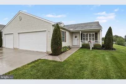 1371 Chami Drive #166, Spring Grove, PA 17362 - Photo 1