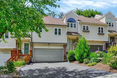 20 Greenleaf Road, York, PA 17406 - Photo 1