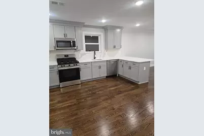 135 N 15th St, East Orange, NJ 07017 - Photo 8