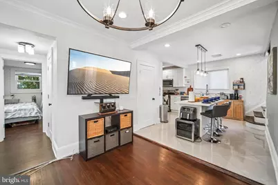 45 Bayview Ave, Newark, NJ 07112 - Photo 8