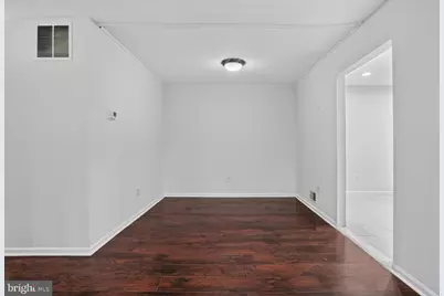 33 Seton Hall Drive, Newark, NJ 07103 - Photo 4