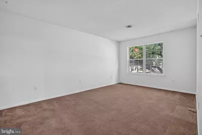 33 Seton Hall Drive, Newark, NJ 07103 - Photo 10