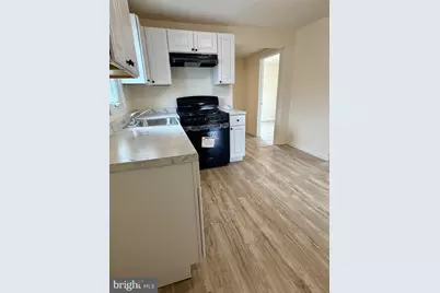 322 New Street #2ND FLOOR, Newark, NJ 07103 - Photo 4